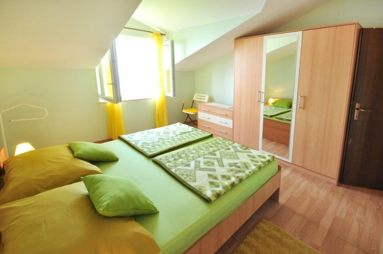 Apartamento Almissa Omiš Exterior foto